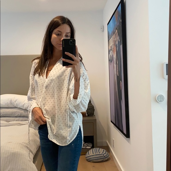 H&M shirt. - Picture 2 of 10